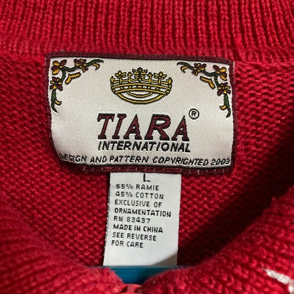 Vintage Tiara International Red Zip Up Christmas Sweater - Picture 4 of 10